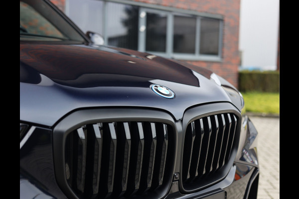 BMW X5 50e xDrive | Sky - Trekhaak - HUD - B&W