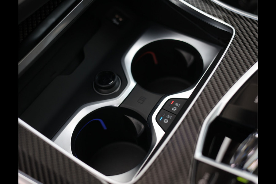 BMW X5 50e xDrive | Sky - Trekhaak - HUD - B&W