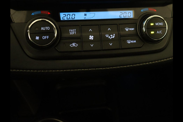 Toyota RAV4 2.5 Hybrid AWD Dynamic | Stoel & stuurverwarming | Adaptive cruise | Trekhaak | Camera | Navigatie | Climate control | Bluetooth