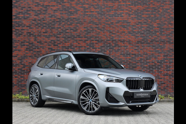BMW X1 30e xDrive | M Sport Pro - Pano - H&K