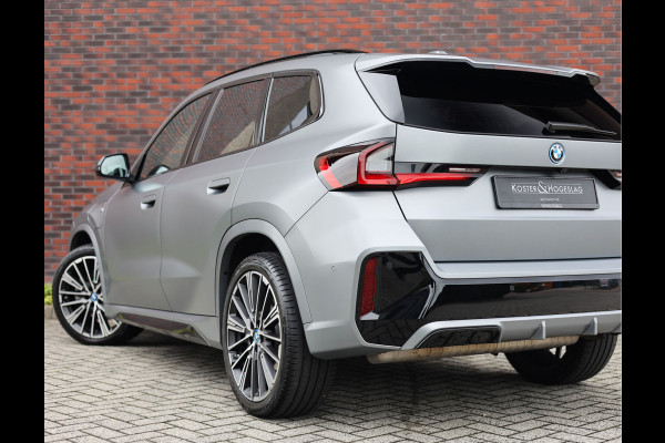 BMW X1 30e xDrive | M Sport Pro - Pano - H&K