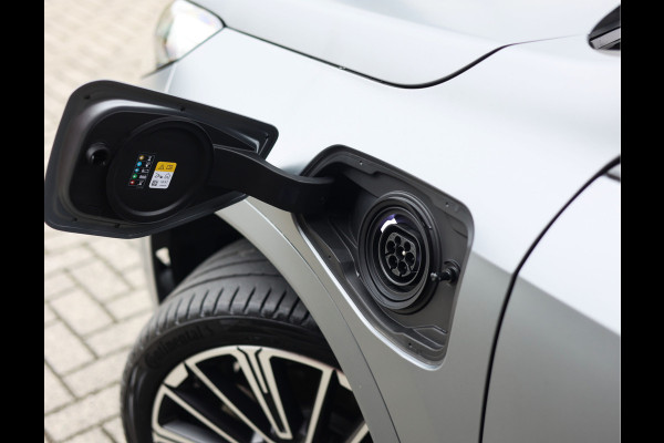 BMW X1 30e xDrive | M Sport Pro - Pano - H&K