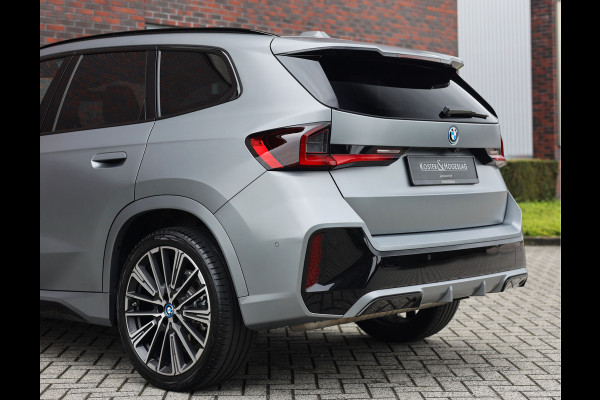 BMW X1 30e xDrive | M Sport Pro - Pano - H&K