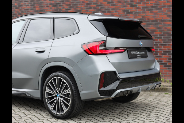 BMW X1 30e xDrive | M Sport Pro - Pano - H&K