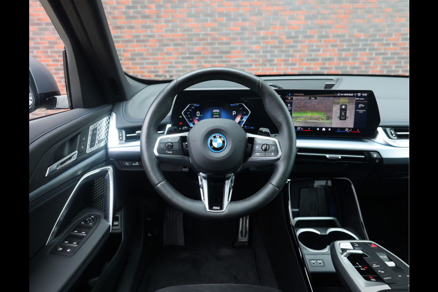 BMW X1 30e xDrive | M Sport Pro - Pano - H&K
