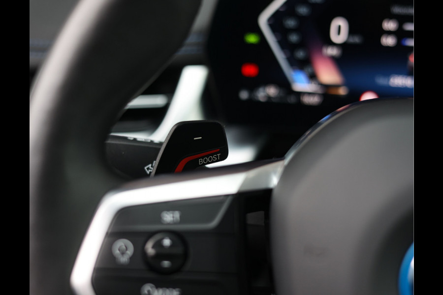 BMW X1 30e xDrive | M Sport Pro - Pano - H&K