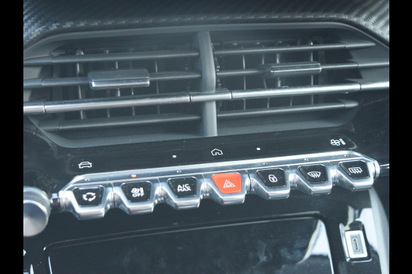 Peugeot e-208 EV Allure Avantage 51 kWh WARMTEPOMP | NAVI & CARPLAY | CAMERA MET SENSOREN |
