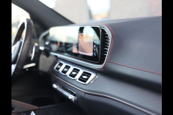 Mercedes-Benz GLE AMG 53 4MATIC+ Premium Plus | Rood design - Trekhaak - Pano