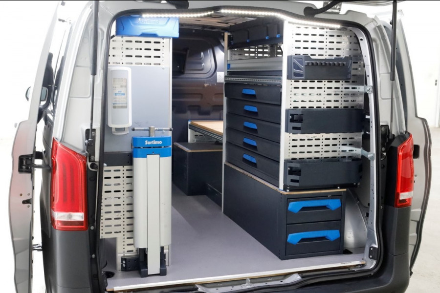 Mercedes-Benz Vito 114 CDI 136pk Compact 9G Automaat 2x Schuifdeur/LED/Camera/Inrichting 07-2022