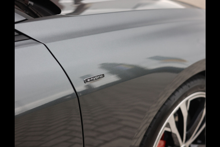 Audi A5 Avant 2.0 e-hybrid Quattro | Pass.Disp - HUD - Pano