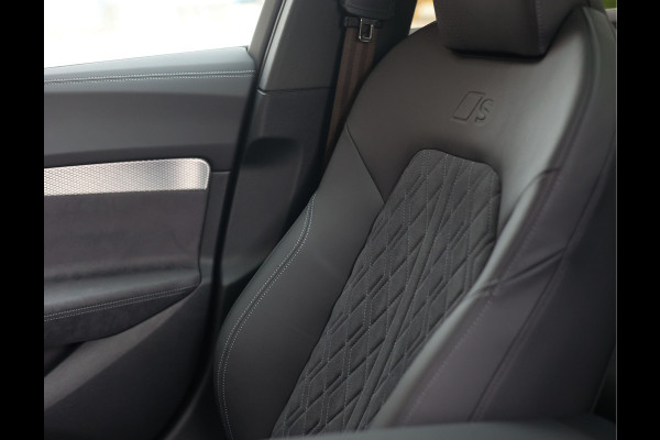 Audi A5 Avant 2.0 e-hybrid Quattro | Pass.Disp - HUD - Pano