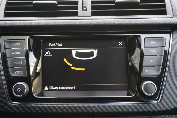 Škoda Fabia Combi 1.0 TSI 95PK Ambition/Navigatie/Cruise/CarPlay/ Parkeersensoren.