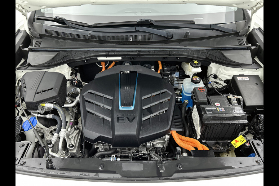 Kia e-Niro ExecutiveLine 64 kWh / Trekhaak / Leder / Xenon / Navigatie / Pdc+Camera / Apk 11-2026