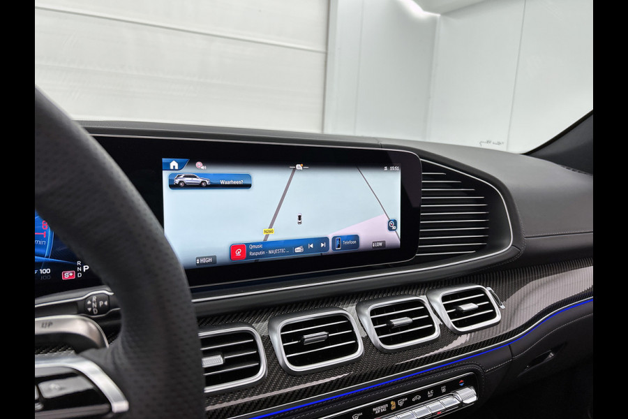 Mercedes-Benz GLE AMG 53 Hybrid 4MATIC+ Night Edition Premium Plus | Sierdelen AMG carbon | Trekhaak | AMG Nappaleder Exclusief STYLE | Stoelverwarming achter | 22 inch AMG velgen | Treeplanken | Rijassistentiepakket | Stoelventilatie voor |