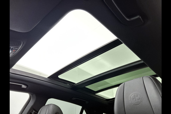 Mercedes-Benz GLE AMG 53 Hybrid 4MATIC+ Night Edition Premium Plus | Sierdelen AMG carbon | Trekhaak | AMG Nappaleder Exclusief STYLE | Stoelverwarming achter | 22 inch AMG velgen | Treeplanken | Rijassistentiepakket | Stoelventilatie voor |