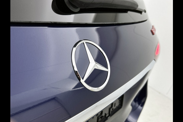 Mercedes-Benz GLE AMG 53 Hybrid 4MATIC+ Night Edition Premium Plus | Sierdelen AMG carbon | Trekhaak | AMG Nappaleder Exclusief STYLE | Stoelverwarming achter | 22 inch AMG velgen | Treeplanken | Rijassistentiepakket | Stoelventilatie voor |