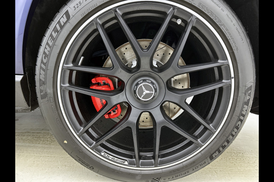 Mercedes-Benz GLE AMG 53 Hybrid 4MATIC+ Night Edition Premium Plus | Sierdelen AMG carbon | Trekhaak | AMG Nappaleder Exclusief STYLE | Stoelverwarming achter | 22 inch AMG velgen | Treeplanken | Rijassistentiepakket | Stoelventilatie voor |