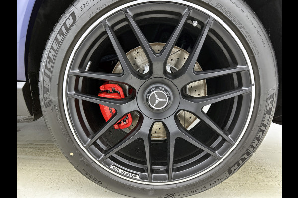 Mercedes-Benz GLE AMG 53 Hybrid 4MATIC+ Night Edition Premium Plus | Sierdelen AMG carbon | Trekhaak | AMG Nappaleder Exclusief STYLE | Stoelverwarming achter | 22 inch AMG velgen | Treeplanken | Rijassistentiepakket | Stoelventilatie voor |