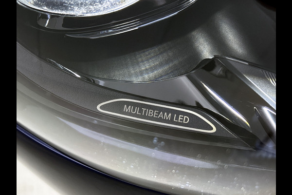Mercedes-Benz GLE AMG 53 Hybrid 4MATIC+ Night Edition Premium Plus | Sierdelen AMG carbon | Trekhaak | AMG Nappaleder Exclusief STYLE | Stoelverwarming achter | 22 inch AMG velgen | Treeplanken | Rijassistentiepakket | Stoelventilatie voor |