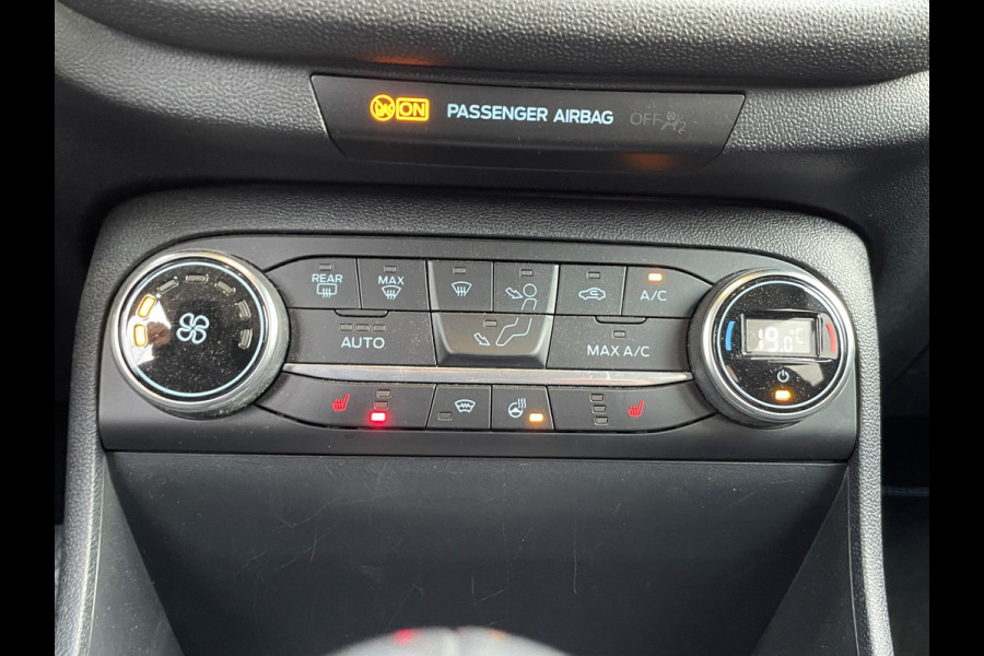 Ford Fiesta 1.0 EcoBoost Hybrid Titanium X | Vignale velgen 18"| Camera | Parkeersensoren V + A |