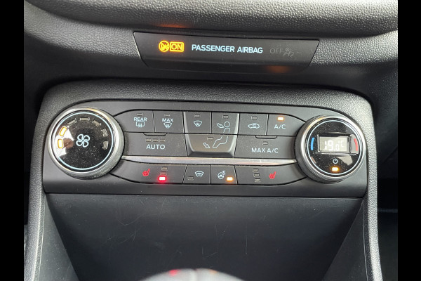 Ford Fiesta 1.0 EcoBoost Hybrid Titanium X | Vignale velgen 18"| Camera | Parkeersensoren V + A |