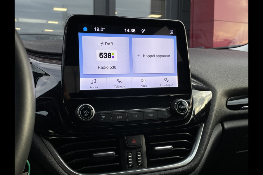 Ford Fiesta 1.0 EcoBoost Hybrid Titanium X | Vignale velgen 18"| Camera | Parkeersensoren V + A |