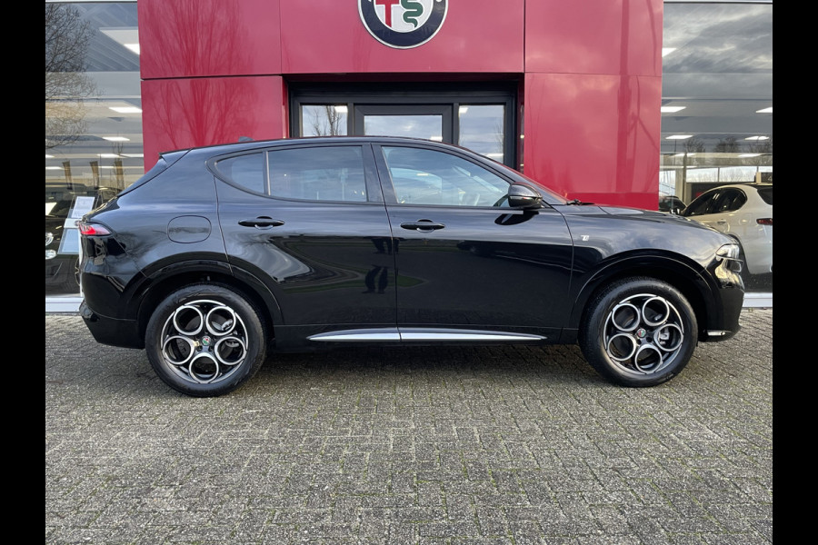 Alfa Romeo Tonale 1.3T PHEV Ti | Camera |