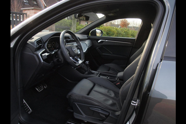 Audi Q3 Sportback 45 TFSI e S Edition | S-Line | 20 Inch | Black Optic Pakket | NL-Auto