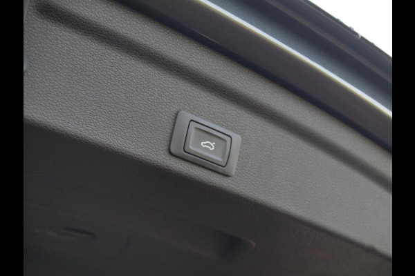 Audi Q3 Sportback 45 TFSI e S Edition | S-Line | 20 Inch | Black Optic Pakket | NL-Auto