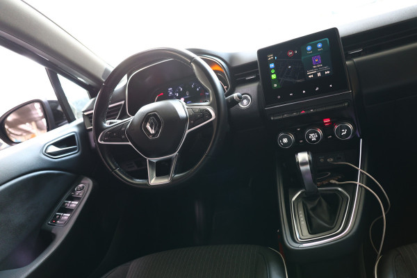 Renault Clio 1.3 TCe Intens AUTOMAAT NAVI CARPLAY CAMERA PDC '20