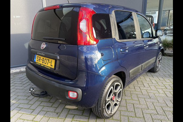Fiat Panda 0.9 TwinAir Turbo 80 PK Airco - Parkeersensoren achter -  5 zitplaatsen - Radio/Cd speler - Elektrische ramen voor - Centrale vergrendeling - Start/stop systeem