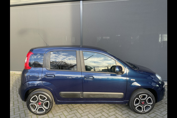 Fiat Panda 0.9 TwinAir Turbo 80 PK Airco - Parkeersensoren achter -  5 zitplaatsen - Radio/Cd speler - Elektrische ramen voor - Centrale vergrendeling - Start/stop systeem