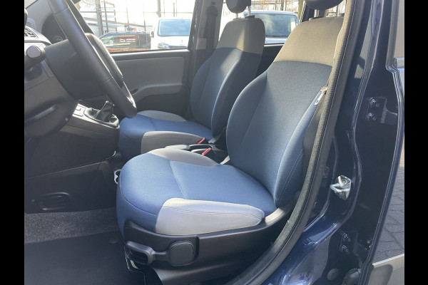 Fiat Panda 0.9 TwinAir Turbo 80 PK Airco - Parkeersensoren achter -  5 zitplaatsen - Radio/Cd speler - Elektrische ramen voor - Centrale vergrendeling - Start/stop systeem