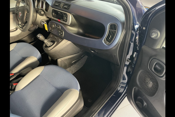 Fiat Panda 0.9 TwinAir Turbo 80 PK Airco - Parkeersensoren achter -  5 zitplaatsen - Radio/Cd speler - Elektrische ramen voor - Centrale vergrendeling - Start/stop systeem