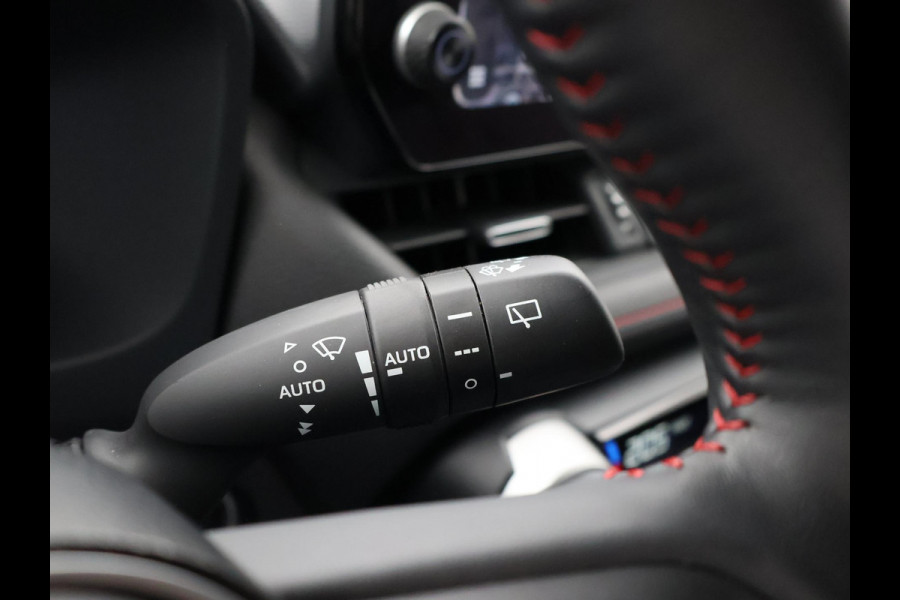 Toyota RAV4 2.5 PLUG-IN HYBRID AWD 4WD 306 PK *12.058 KM* + STOELVERW. V+A | STUURVERW. | CAMERA |