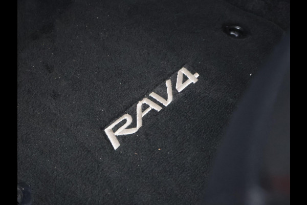 Toyota RAV4 2.5 PLUG-IN HYBRID AWD 4WD 306 PK *12.058 KM* + STOELVERW. V+A | STUURVERW. | CAMERA |