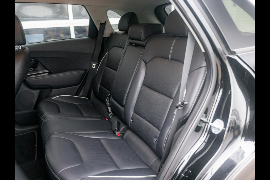 Kia e-Niro ExecutiveLine 64 kWh l lederen bekleding l stoel stuurwiel verwarming l
