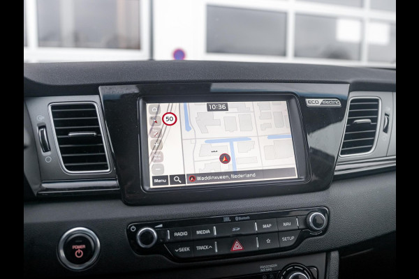 Kia e-Niro ExecutiveLine 64 kWh l lederen bekleding l stoel stuurwiel verwarming l