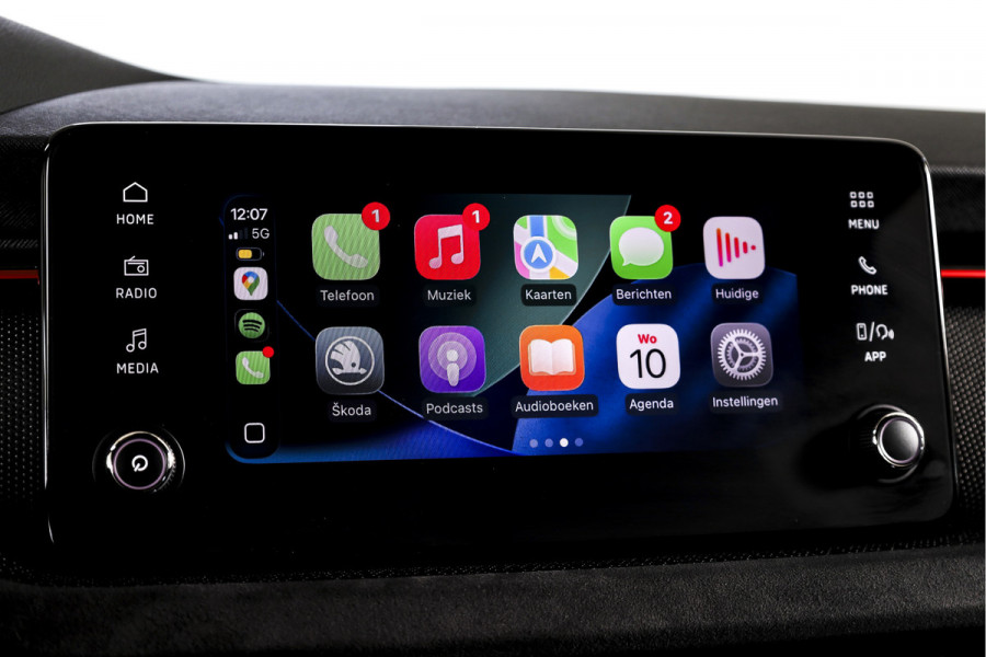 Škoda Kamiq 1.5 TSI ACT 150 PK Sport Business - Automaat | Dig. Cockpit | Cruise | Stoelverw. | PDC | Camera | App. Connect | ECC | DAB | LM 18" | 3979