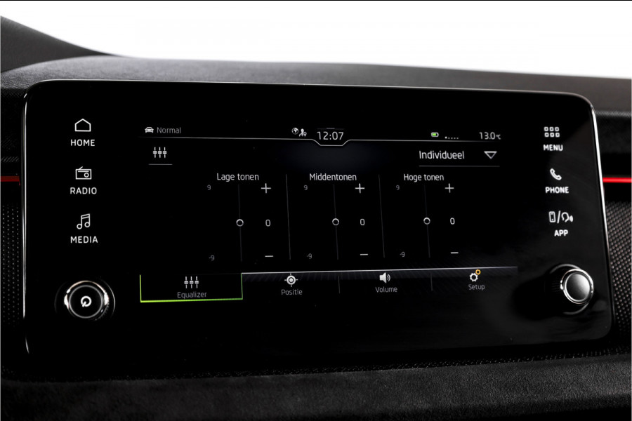 Škoda Kamiq 1.5 TSI ACT 150 PK Sport Business - Automaat | Dig. Cockpit | Cruise | Stoelverw. | PDC | Camera | App. Connect | ECC | DAB | LM 18" | 3979