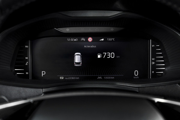 Škoda Kamiq 1.5 TSI ACT 150 PK Sport Business - Automaat | Dig. Cockpit | Cruise | Stoelverw. | PDC | Camera | App. Connect | ECC | DAB | LM 18" | 3979