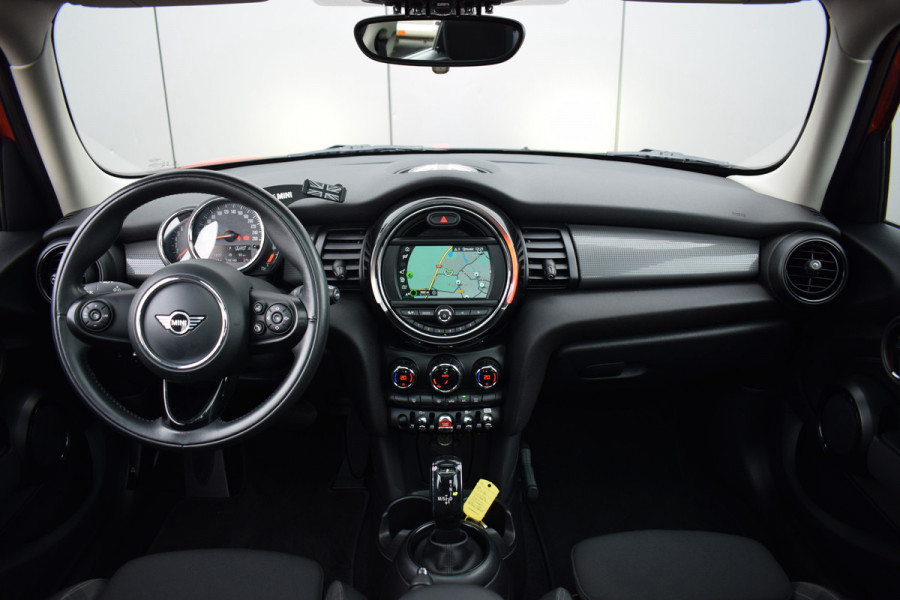 MINI Mini 1.5 Cooper Chili | Apple CarPlay | Pano | Half Leer | Sportstoelen