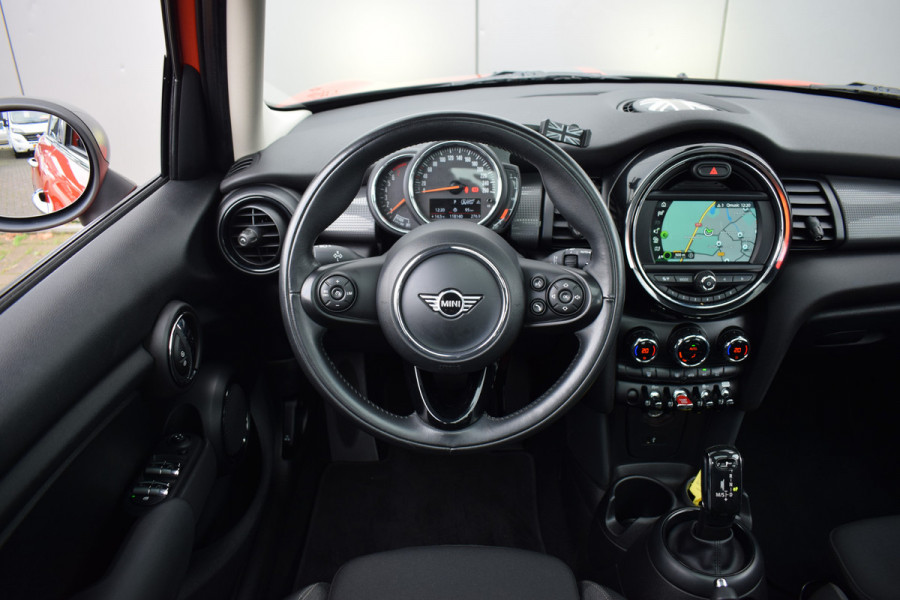 MINI Mini 1.5 Cooper Chili | Apple CarPlay | Pano | Half Leer | Sportstoelen