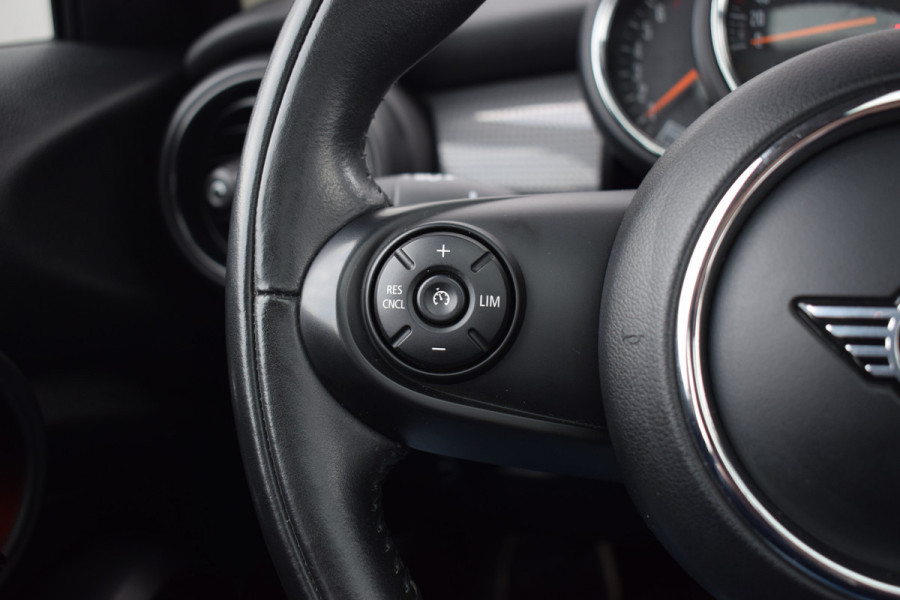 MINI Mini 1.5 Cooper Chili | Apple CarPlay | Pano | Half Leer | Sportstoelen