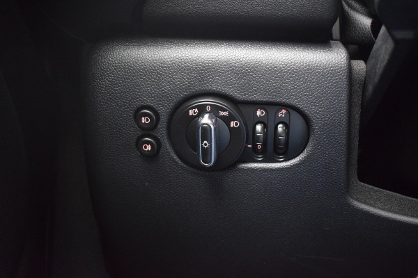 MINI Mini 1.5 Cooper Chili | Apple CarPlay | Pano | Half Leer | Sportstoelen