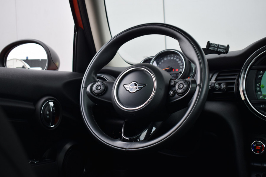 MINI Mini 1.5 Cooper Chili | Apple CarPlay | Pano | Half Leer | Sportstoelen