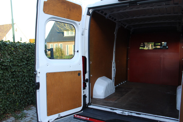 Fiat Ducato 35H 3.0 Natural Power L2H2 ✓ 3000KG trekgewicht ✓ 3-zits ✓ airco ✓ camera