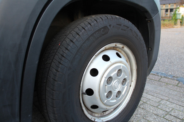 Fiat Ducato 35H 3.0 Natural Power L2H2 ✓ 3000KG trekgewicht ✓ 3-zits ✓ airco ✓ camera