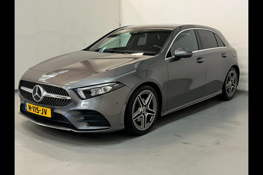 Mercedes-Benz A-Klasse 180d / AMG / Trekhaak / Stoelverwarming
