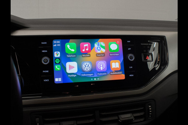 Volkswagen Polo 1.0 TSI Comfortline Sport (APPLE CARPLAY,GROOT NAVI,LED,CRUISE,TREKHAAK,DAB,SPORTSTOELEN,NETTE STAAT)